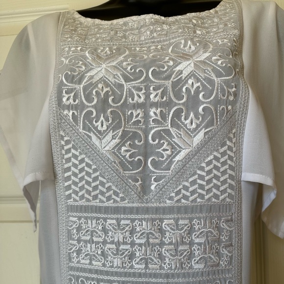 Ariat White Embroidered Blouse - Picture 2 of 4
